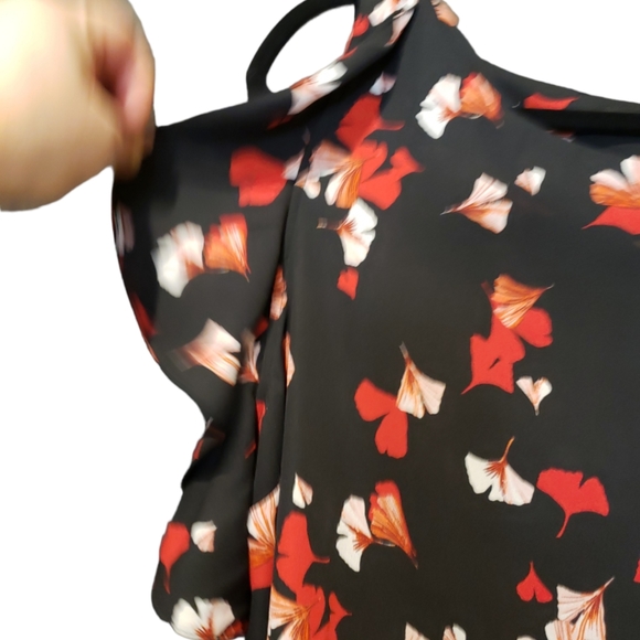 BANANA REPUBLIC 🍒 Cherry Blossom Blouse - Picture 4 of 5